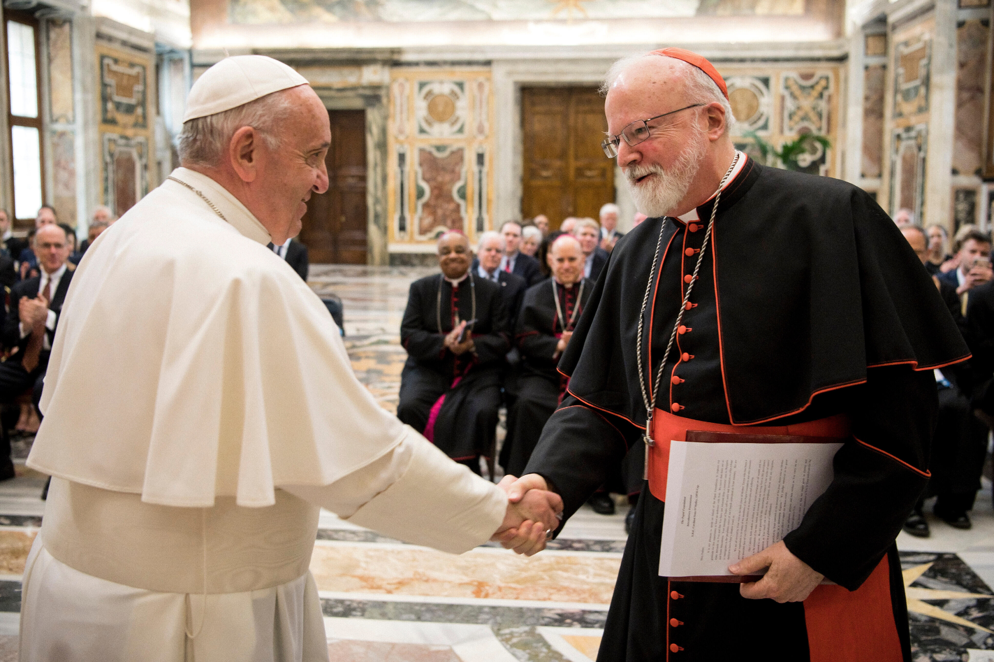 O'Malley met paus Franciscus in 2019.