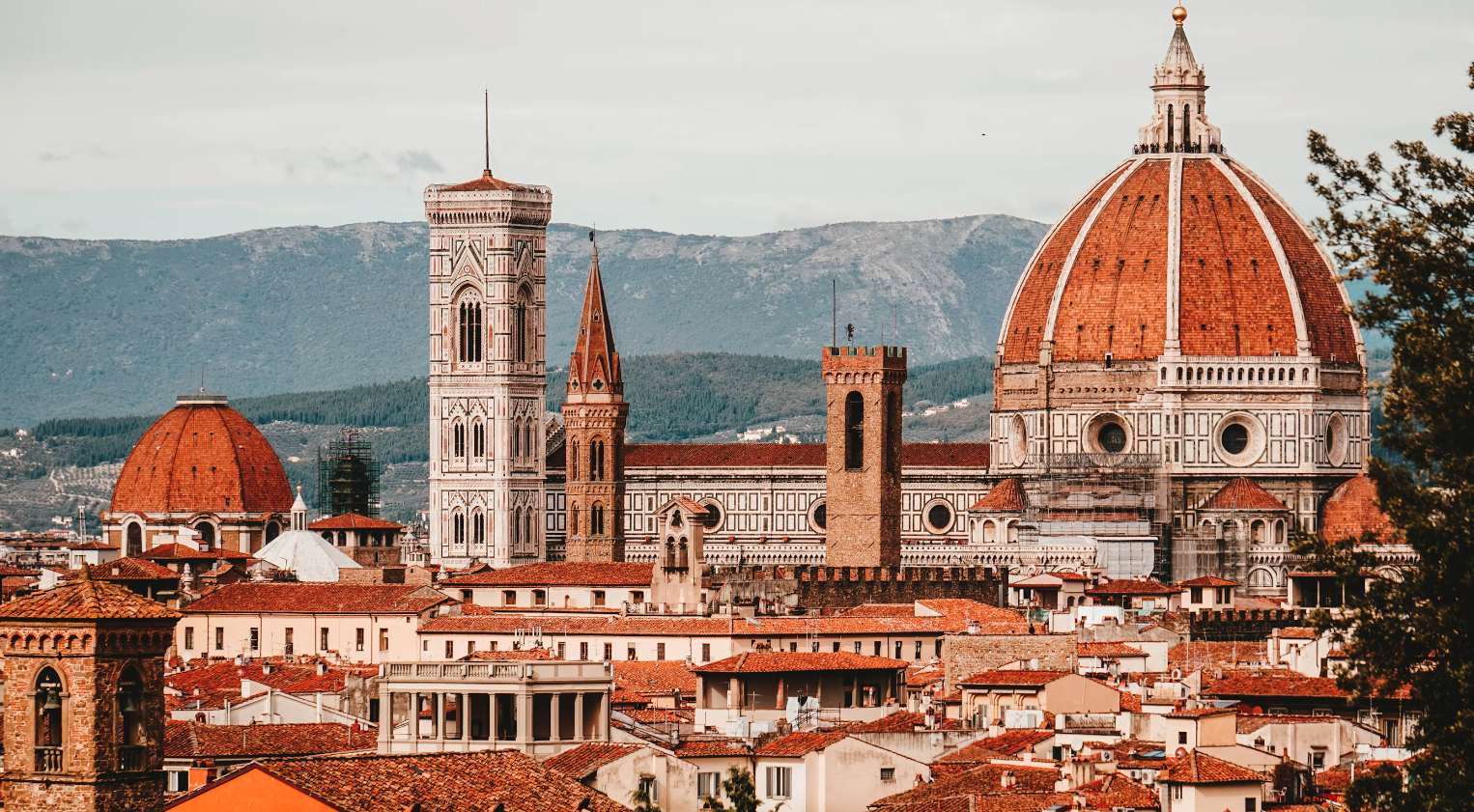  De kathedraal van Firenze, de Santa Maria del Fiore, midden in het historische centrum.