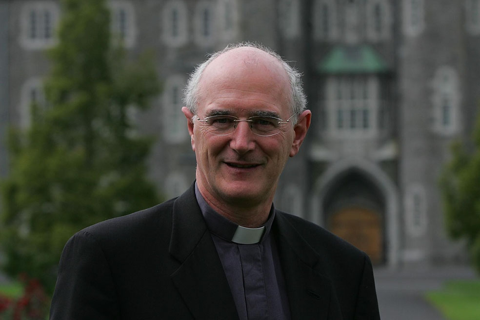 Aartsbisschop Dermot Farrell, aartsbisschop van Dublin, voor het nationaal seminarie van Saint Patrick's College, Maynooth, Co Kildare, Ierland (archiefbeeld)