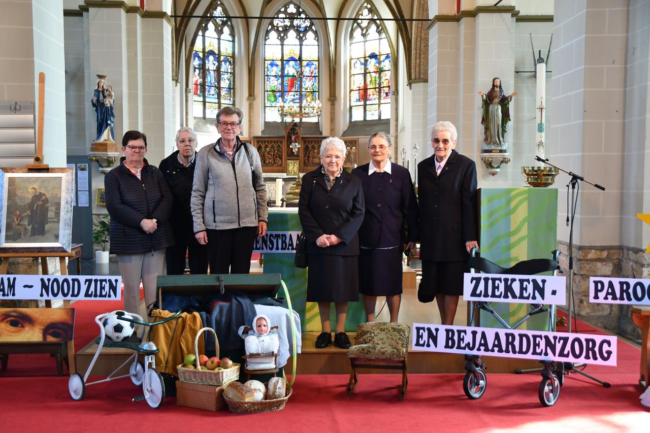 Diverse domeinen waarop zusters zich inzetten, werden tijdens viering gevisualiseerd. © Pastorale eenheid H. Clara Heuvelland