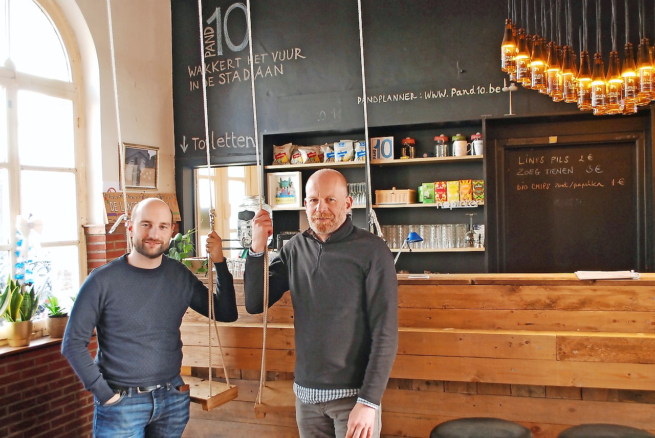 Philippe Liesenborghs (links) en Mark Hanssens (rechts), drijvende krachten achter OpgewektTienen. © Filip Ceulemans