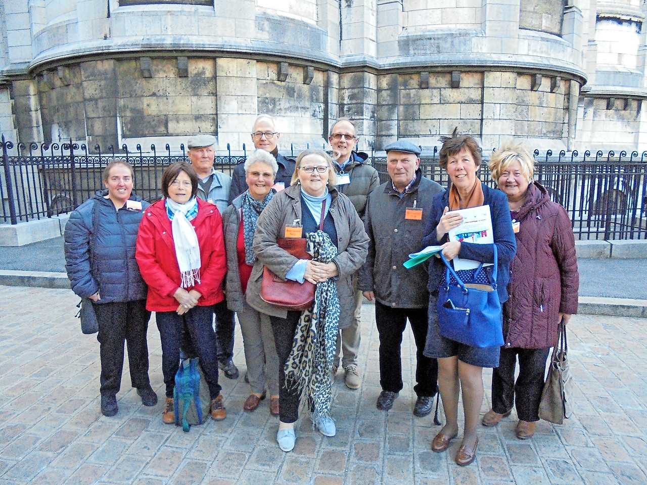 Francine Moerkerke (vooraan rechts) met bedevaarders uit Bissegem en Heule. © Hilde Albers