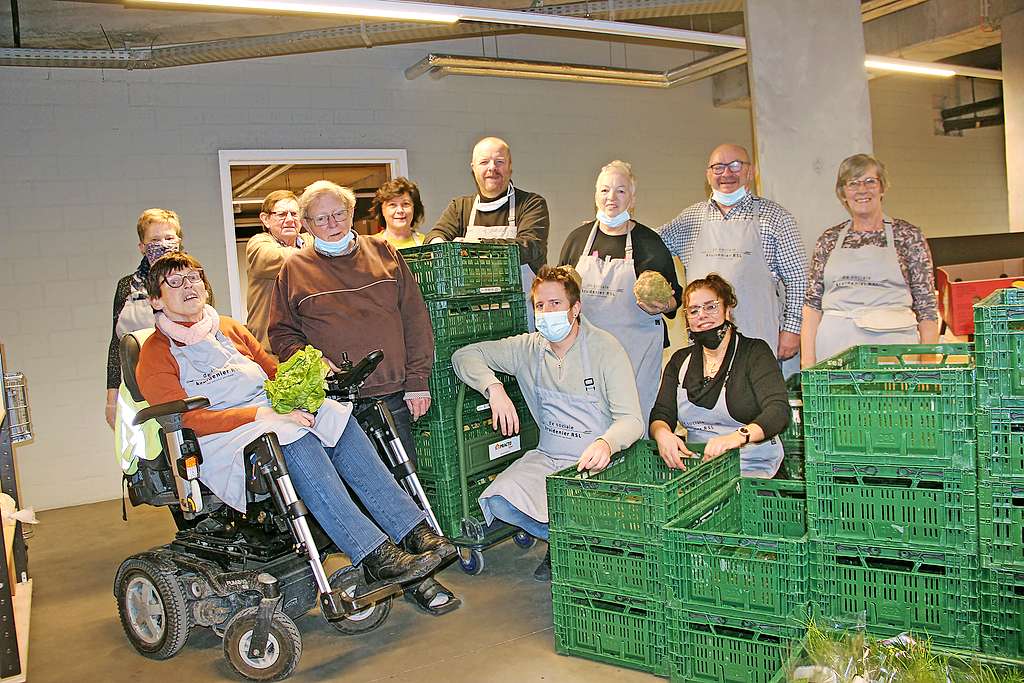 Vrijwilligers zijn een belangrijke schakel in de dagelijkse werking. © Liselotte Anckaert