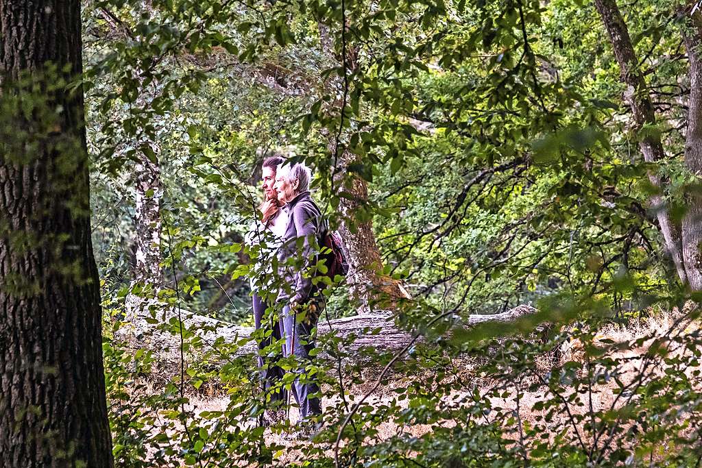 Nadia Meziane (rechts): „In de natuur kan ik me werkelijk opladen.” © Fotodeka