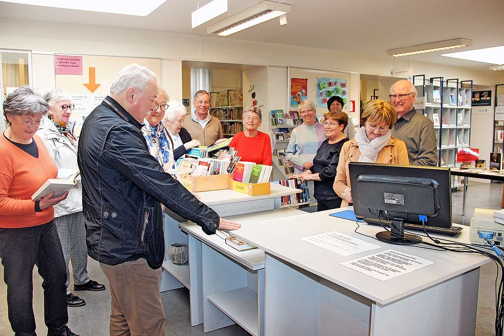 Enthousiaste groep vrijwilligers maakt van bibliotheek een bijzondere plek. © Liselotte Anckaert