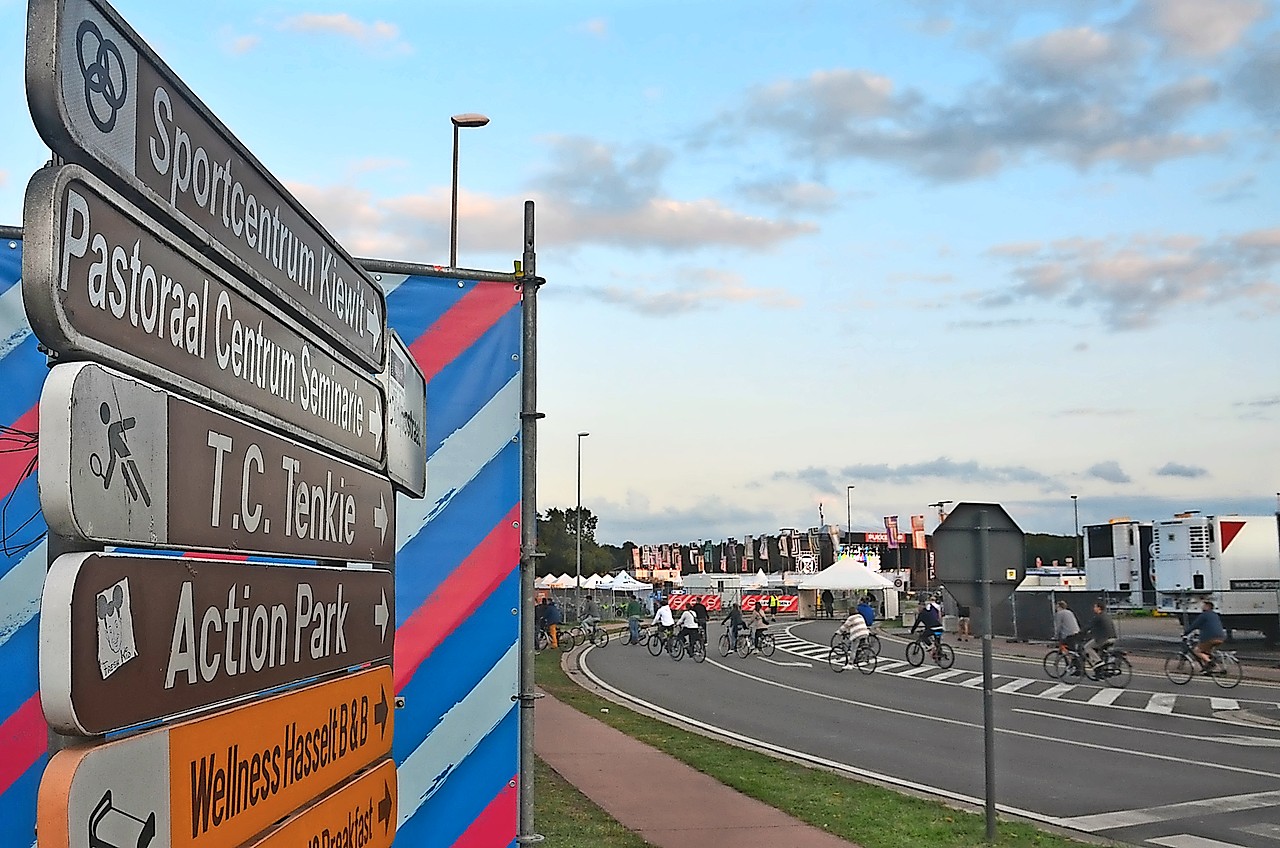 Het festival vindt plaats op luttele honderden meter van de Pukkelpopweide. © Tony Dupont