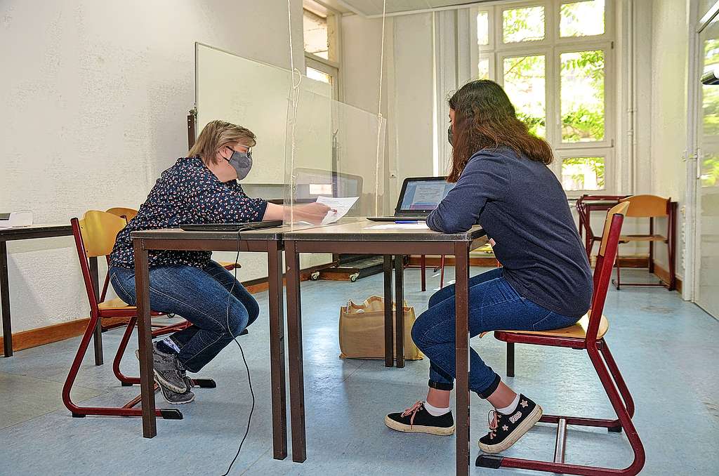 In het LEONhuis worden jongeren veilig bijgestaan met hun huiswerk. © Tony Dupont