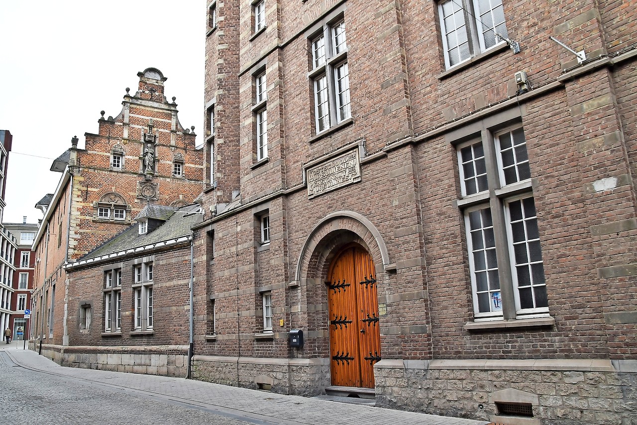 Wat er met het klooster in de Clockemstraat zal gebeuren, is nog niet duidelijk. © Tony Dupont