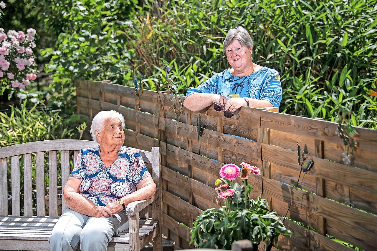 Rita Luyten kan haar moeder geen warme knuffel geven. Uit angst. © Marco Mertens