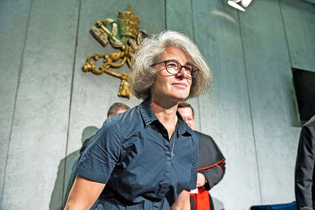 Nathalie Becquart: „Zet je enkel mensen van eenzelfde strekking bij elkaar, dan zul je nooit ver springen.” © Belga Image