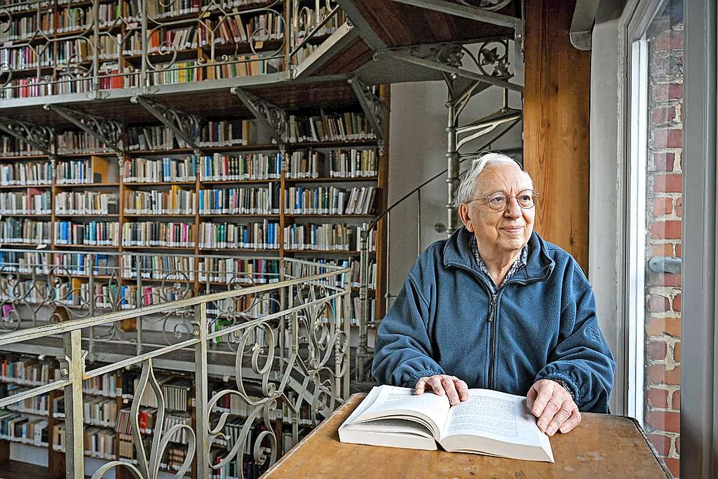 Ondanks de moeilijkheden die hij ondervond, is Ignace Berten een gelukkige theoloog en dominicaan. © Bart Dewaele