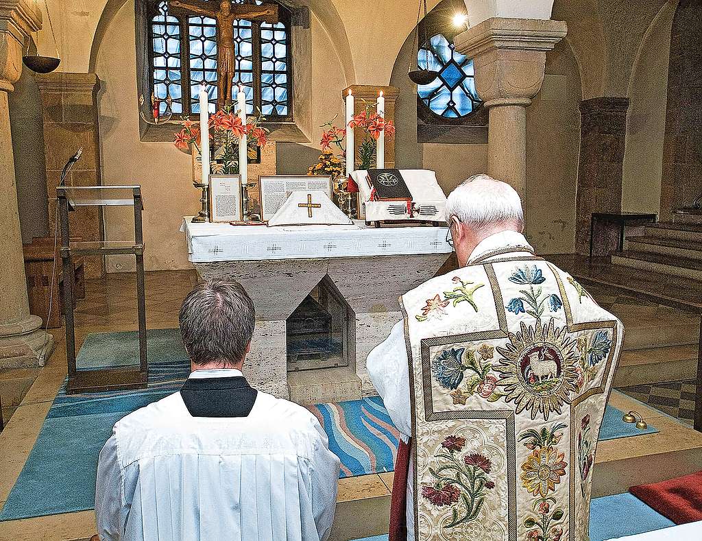 In 2021 legde paus Franciscus de viering van de buitengewone liturgie opnieuw strakker aan banden. © KNA-Bild