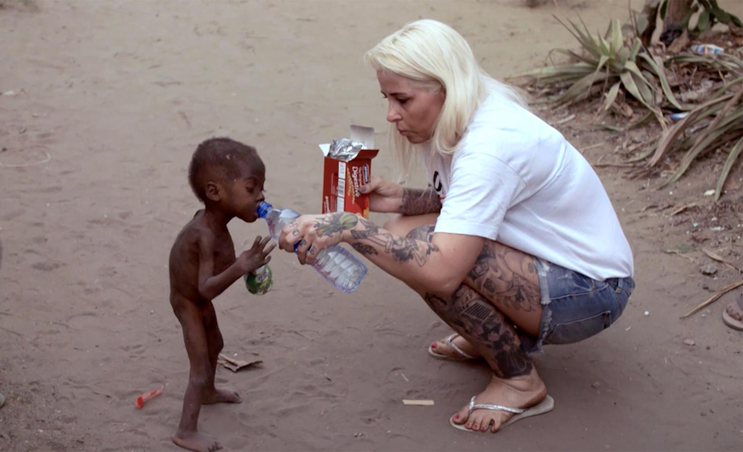 Anja Lovén runt in Nigeria een weeshuis voor 'heksenkinderen'.