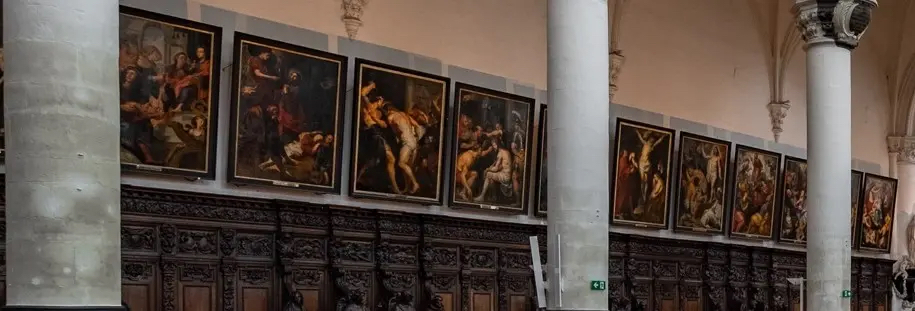 De beroemde schilderijenreeks met 15 mysteries van de rozenkrans in de Antwerpse Sint-Pauluskerk.