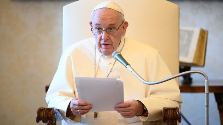 Paus Franciscus tijdens de algemene audiëntie van woensdag 10 juni 2020