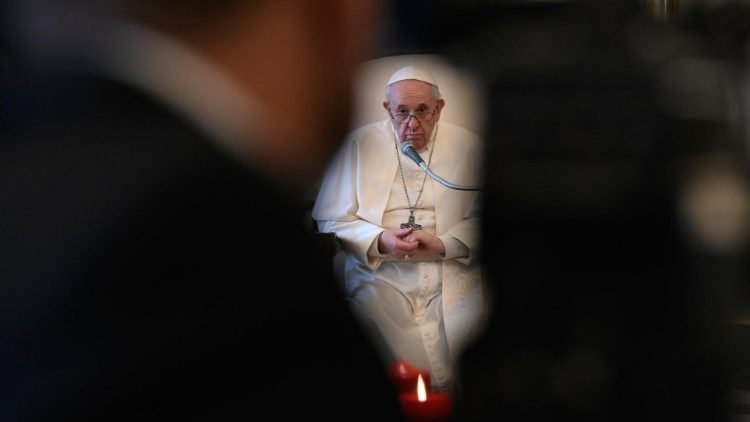 Paus Franciscus tijdens de algemene audiëntie van woensdag 9 december 2020