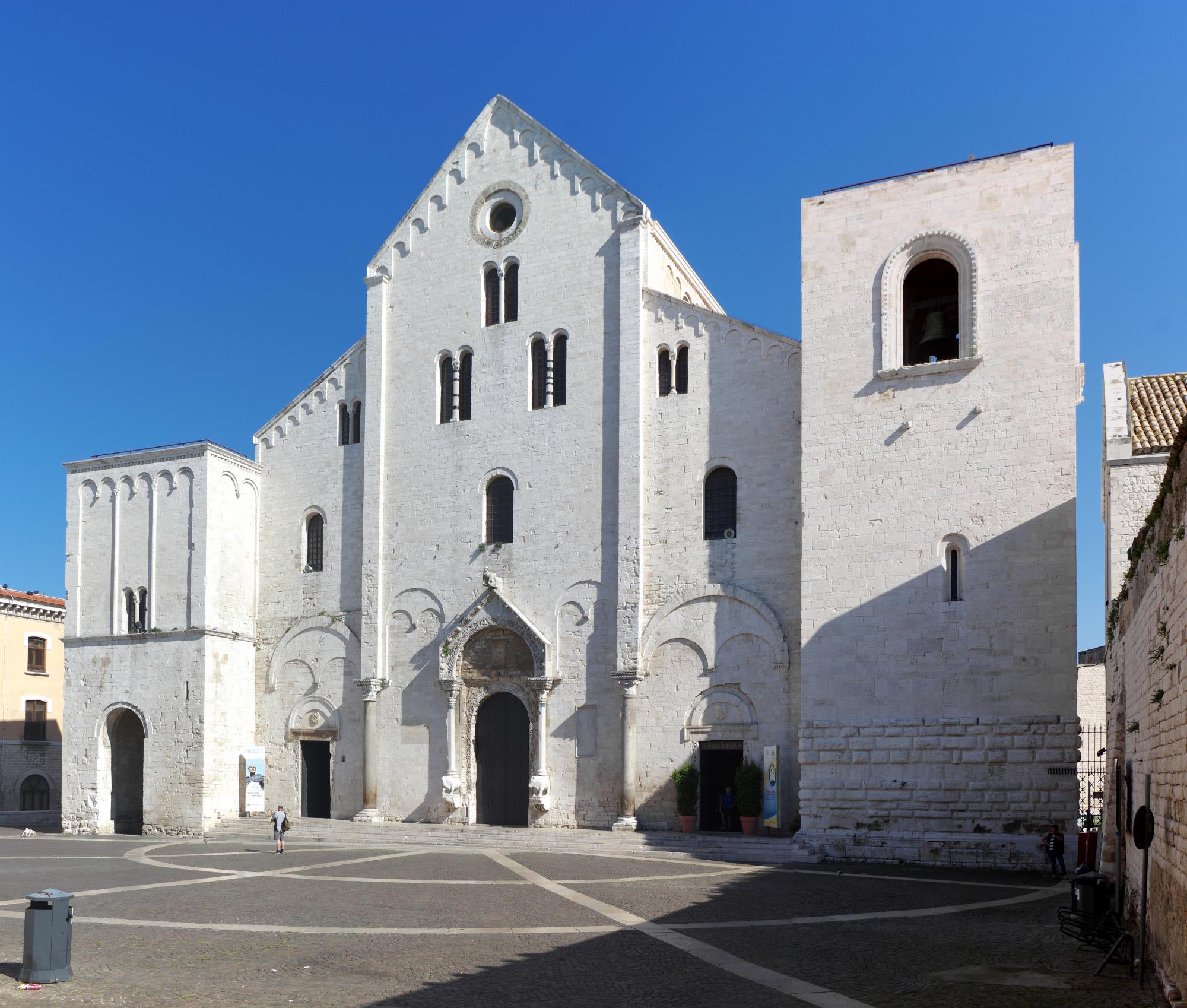 De Sint-Nikolaasbasiliek in Bari.