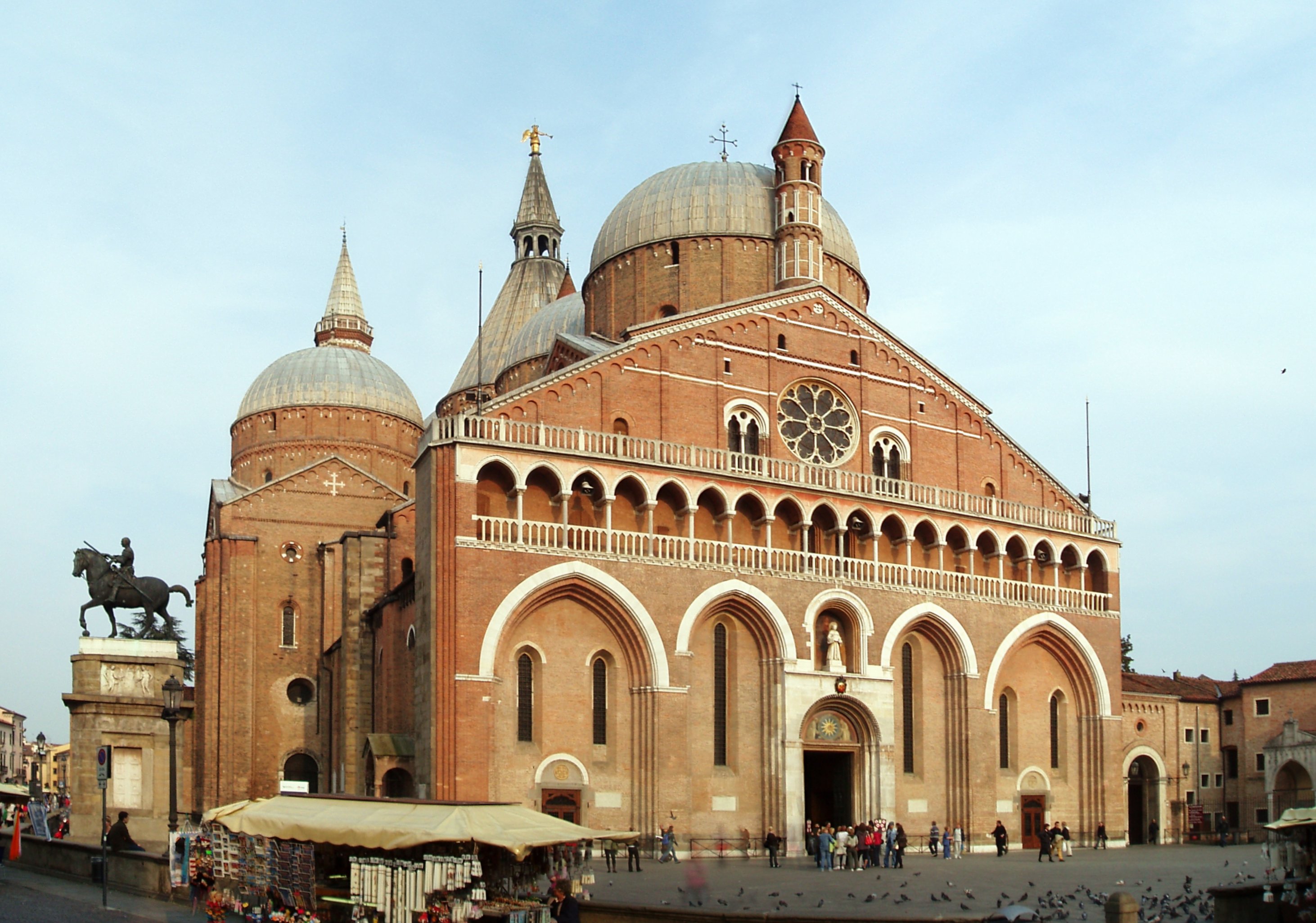 De basiliek van Sint-Antonius in Padua.