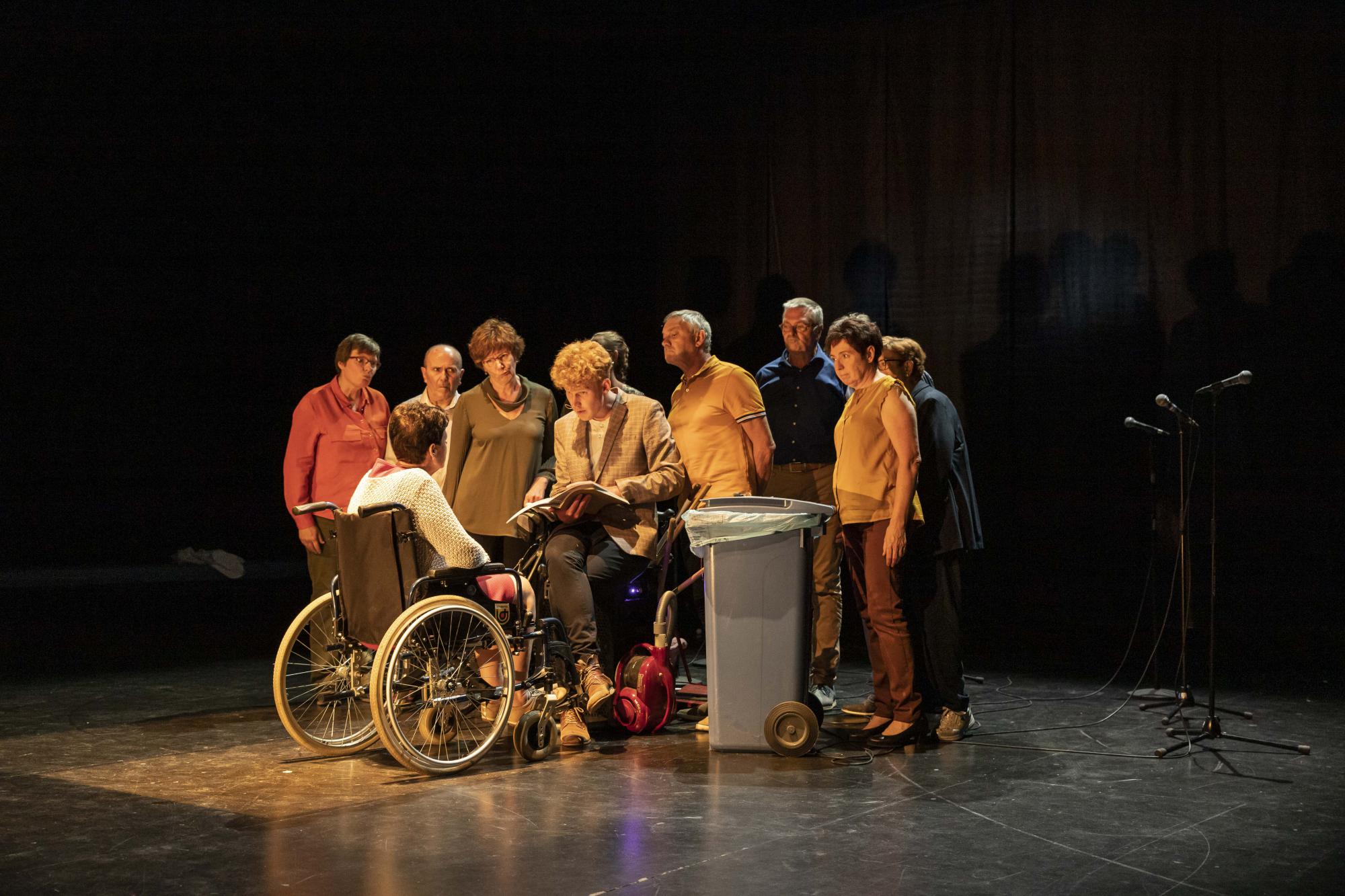 In 'De Loteling' maken acteurs van Het Bataljong theater met mensen met jongdementie.