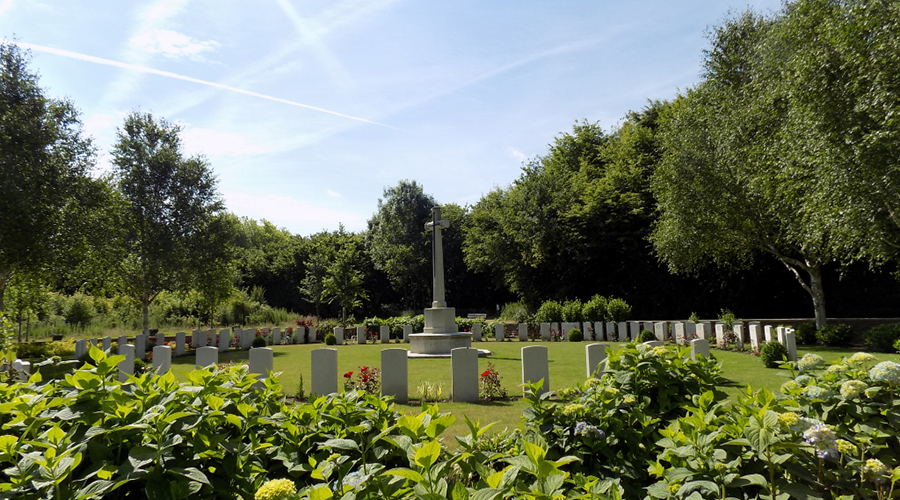 Hedge Row Trench Cemetery