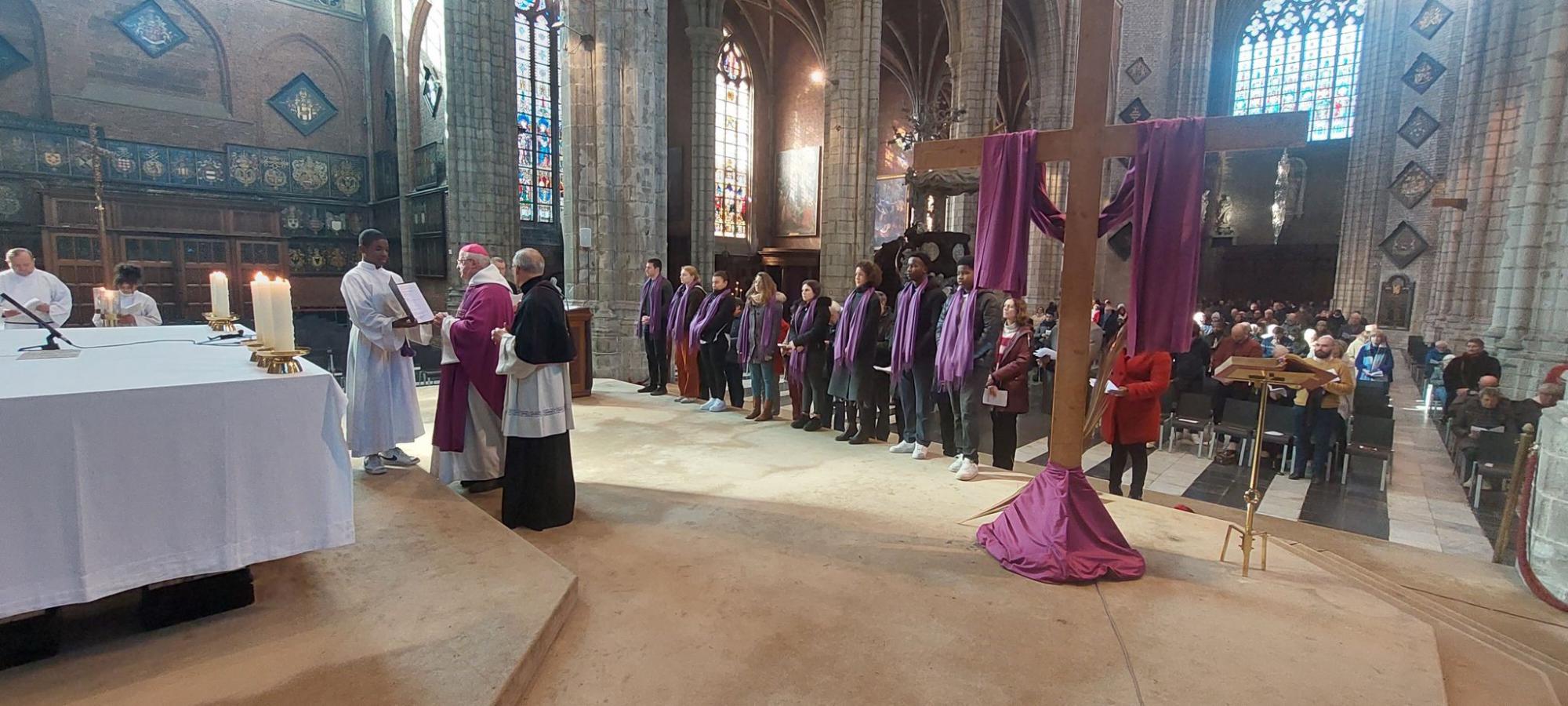 Catechumenen in de Gentse kathedraal bij het begin van de vastentijd. 