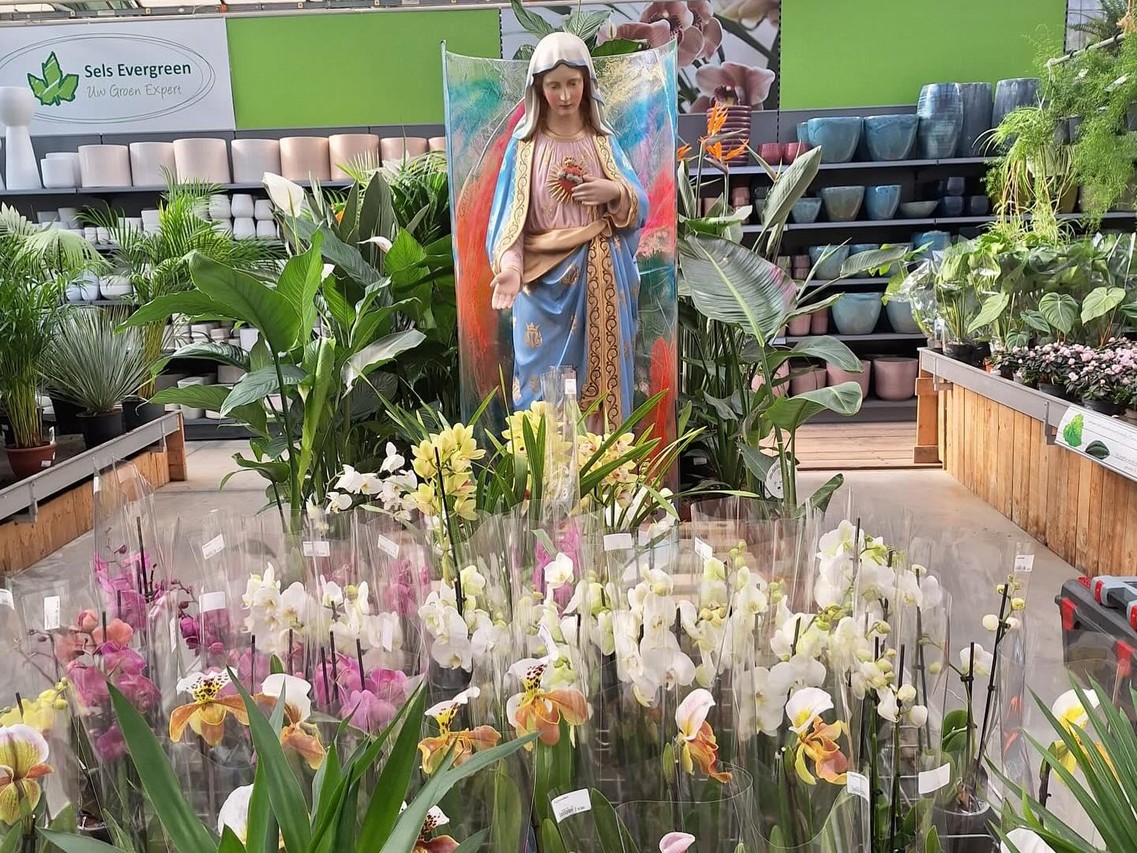 Het kunstenparcours van Hofke van Chantraine loopt onder meer langs het tuincentrum Sels Evergreen.