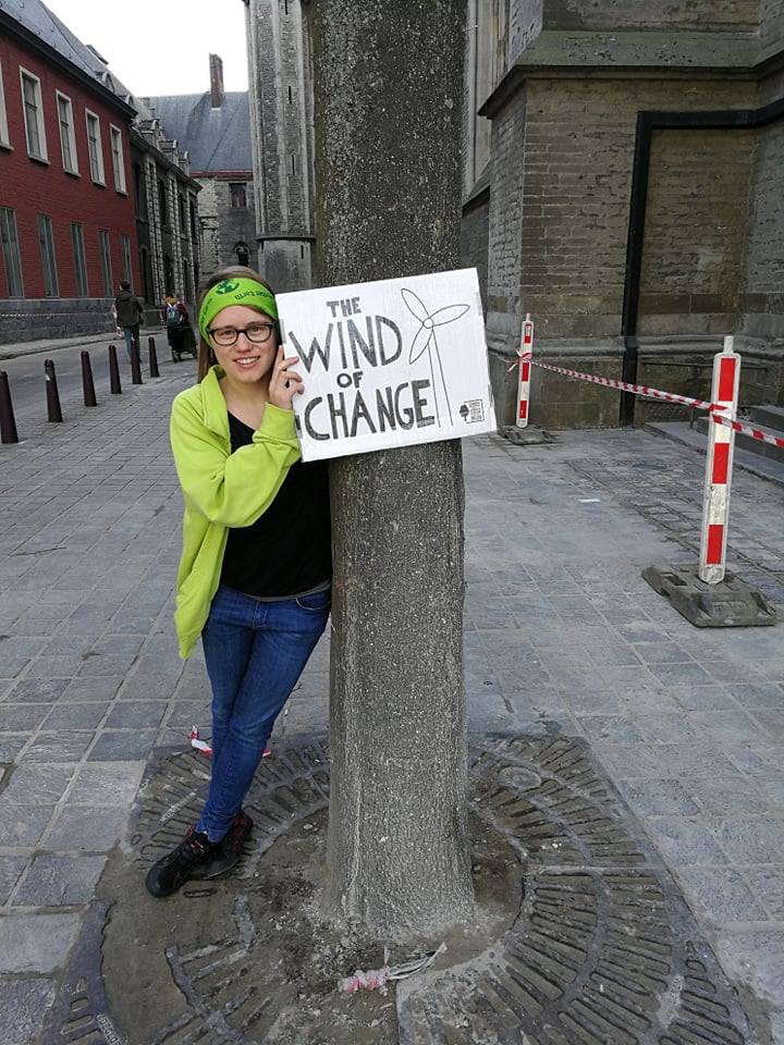 Roos Pinoy draagt met trots de titel 'klimaatjongere' en wil de bijdrage van christenen meer zichtbaarheid geven.