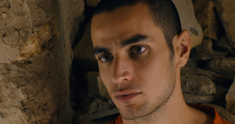 Adam Bakri (Omar).