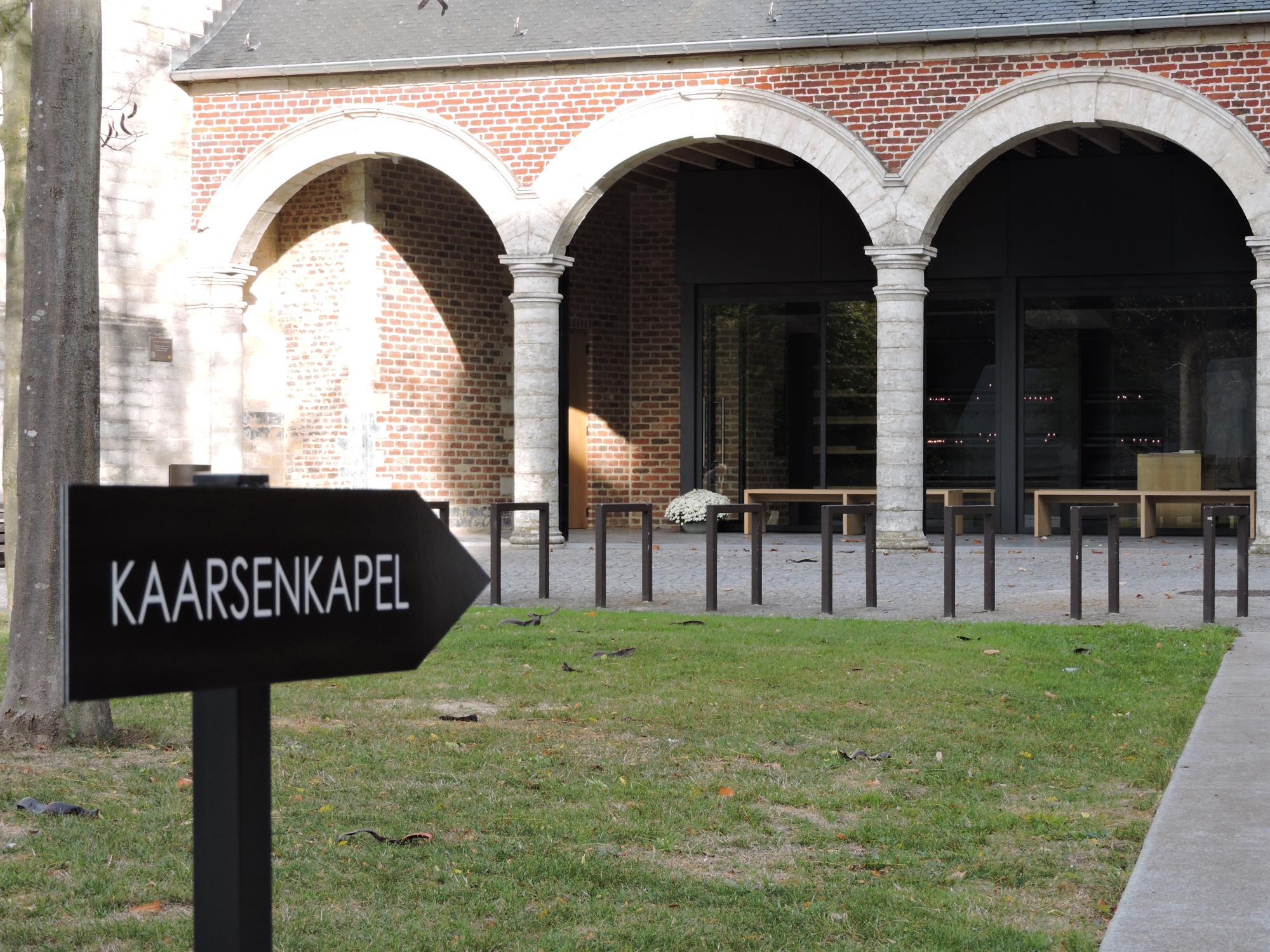 De abdij van Averbode opent een kaarsenkapel in de voormalige boekhandel.