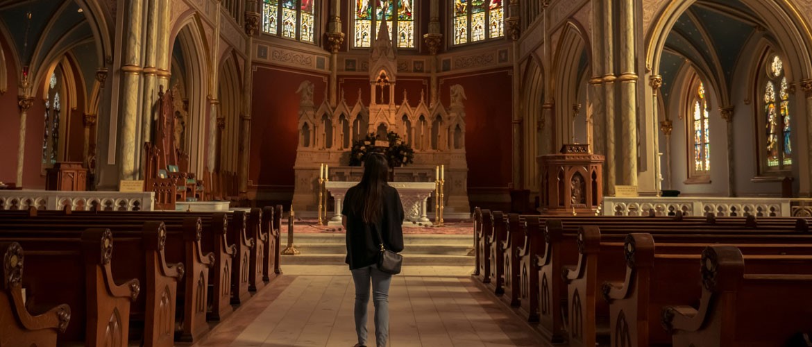 Mensen kunnen gelovig blijven en geloviger worden zonder lijfelijke deelname aan de eucharistie