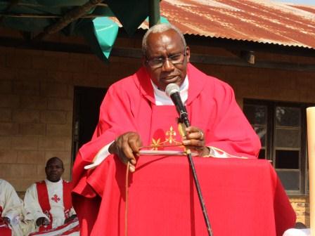 Mgr. Daniel Nlandu Mayi, emeritus bisschop van Matadi