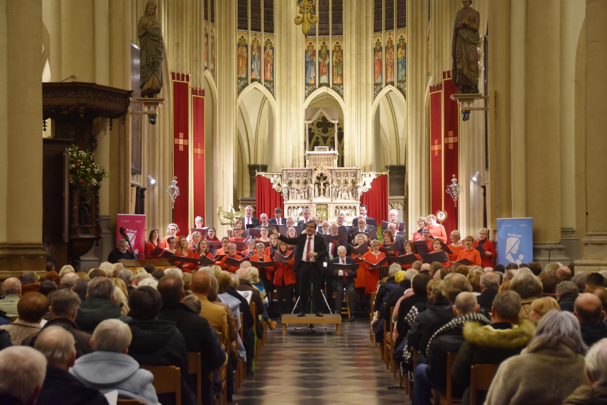 Het Kathedraalkoor van Hasselt opende het zevende jaar met het concert Virga#Yes.