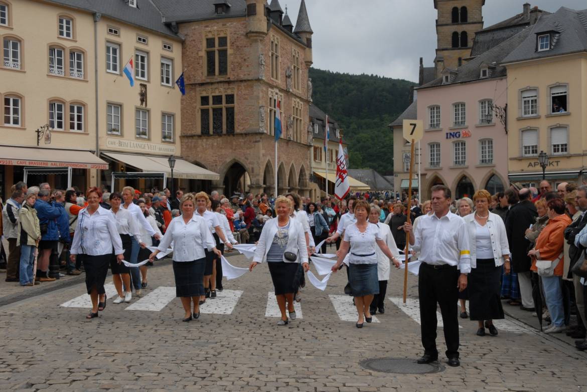 De Processie van Echternach tijdens een vorige editie.