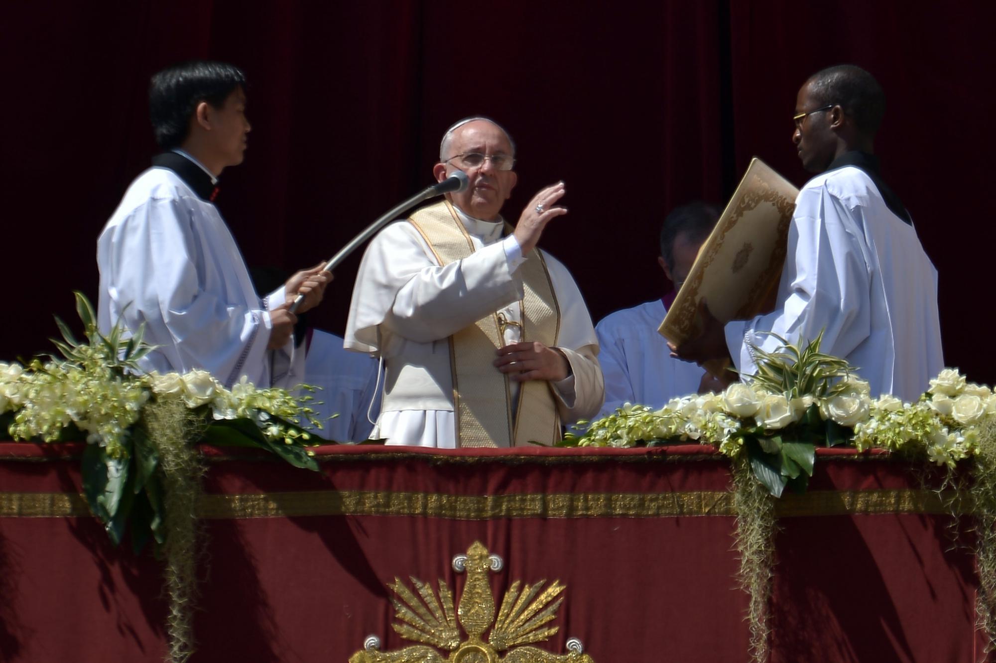 Zalig Pasen! Paaswens van paus Franciscus in 2014