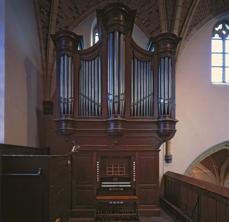 Het orgel van de Sint-Martinuskerk in Heers wordt gerestaureerd