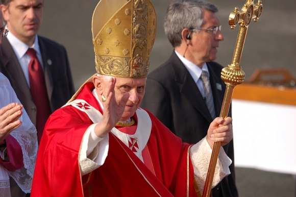 Paus Benedictus XVI in Lourdes