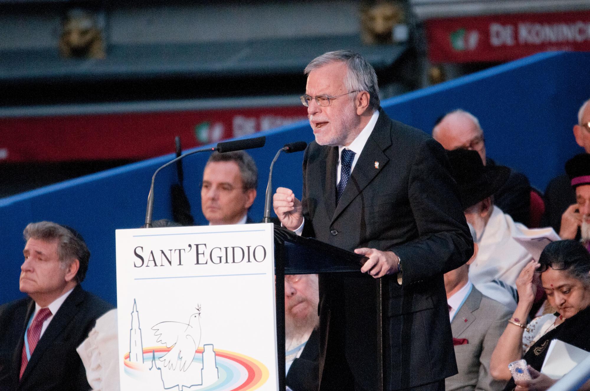 Andrea Riccardi tijdens de interreligieuze ontmoeting van 2014 in Antwerpen