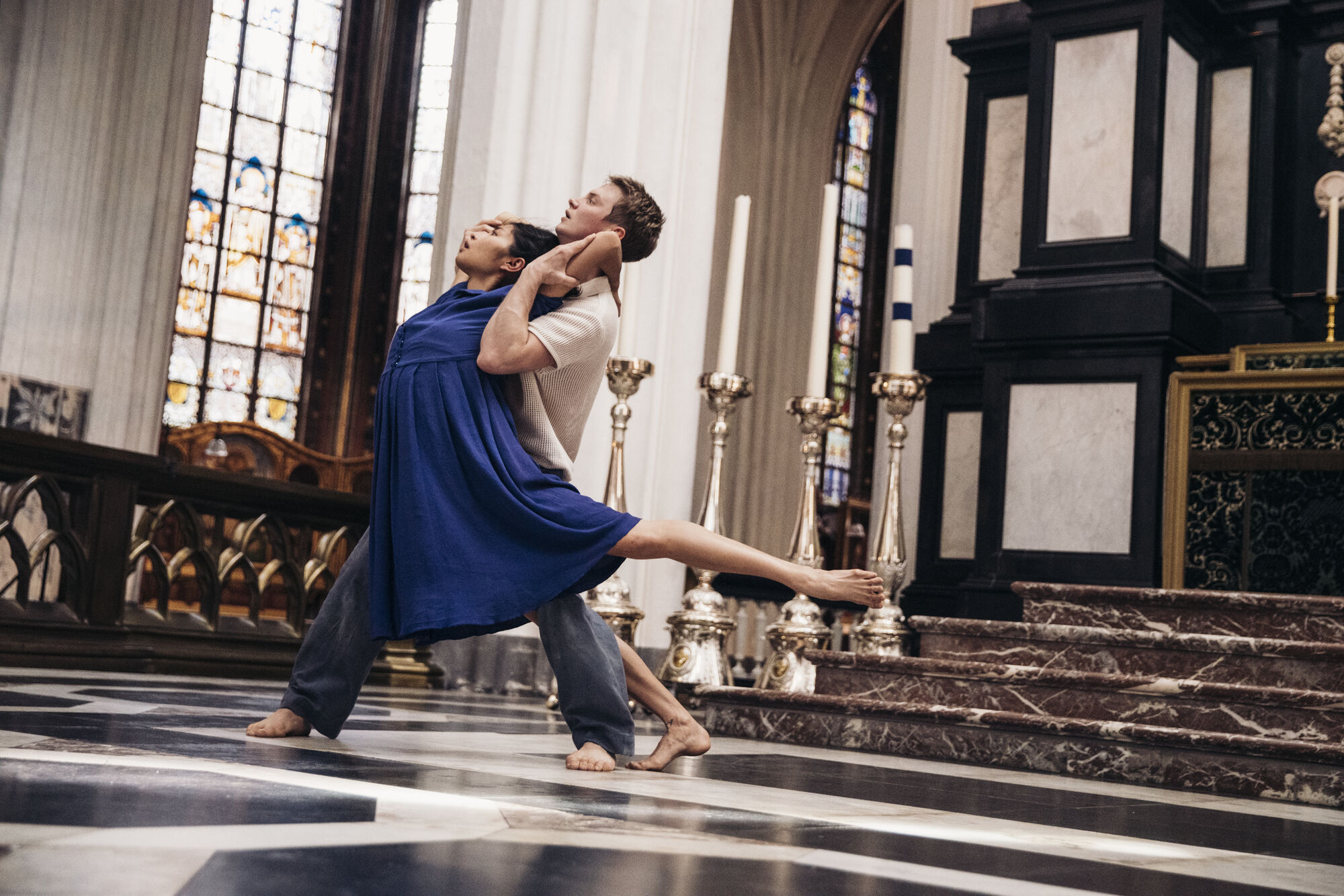 Philipe Lens en Nicha Rodboon in Pie Jesu van Sidi Larbi Cherkaoui