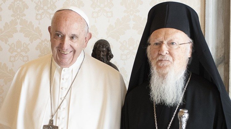 Patriarch Bartholomeus met paus Franciscus