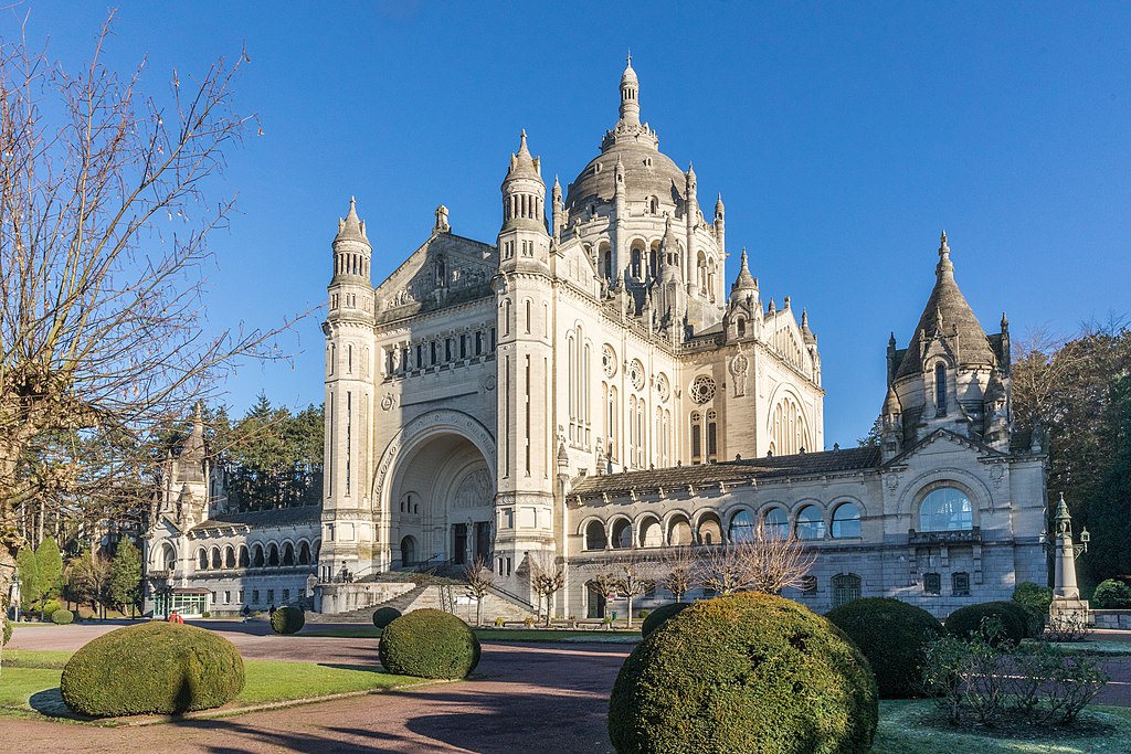 De basiliek van Sainte-Thérèse de Lisieux