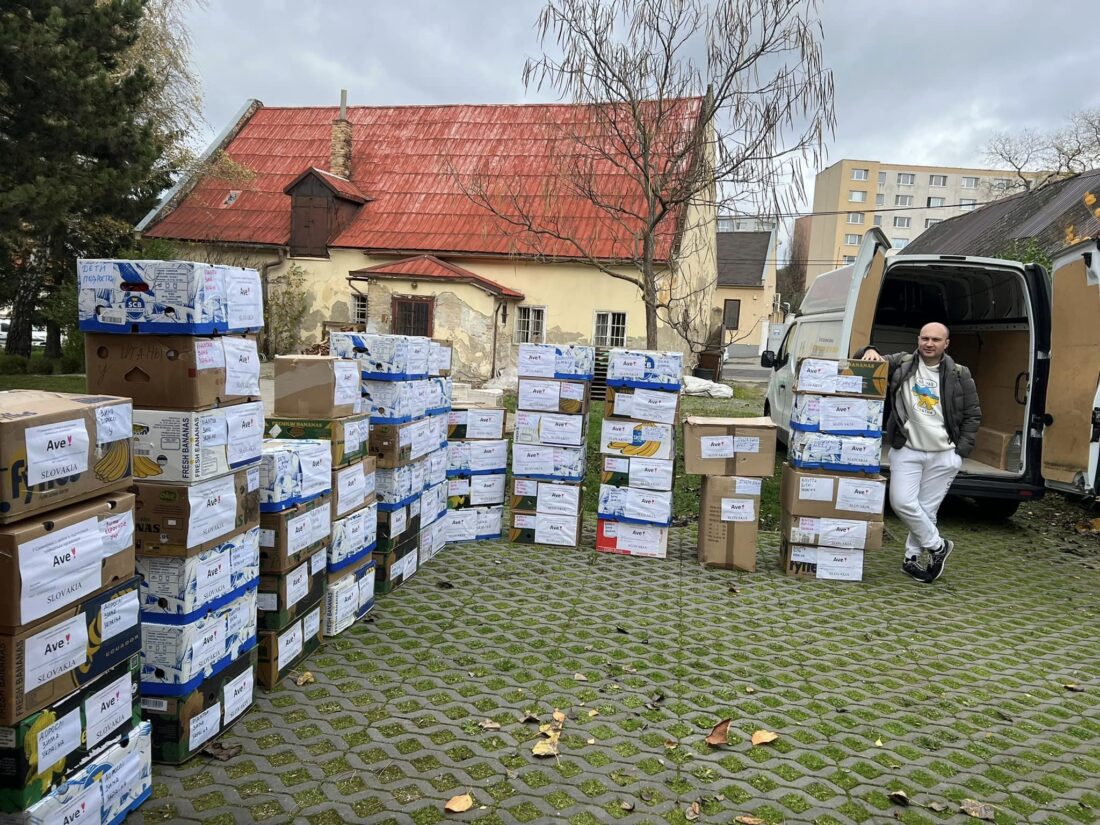 Caritas Slovakije is al volop bezig met het verzamelen van kerspakketten voor Oekraïense kinderen