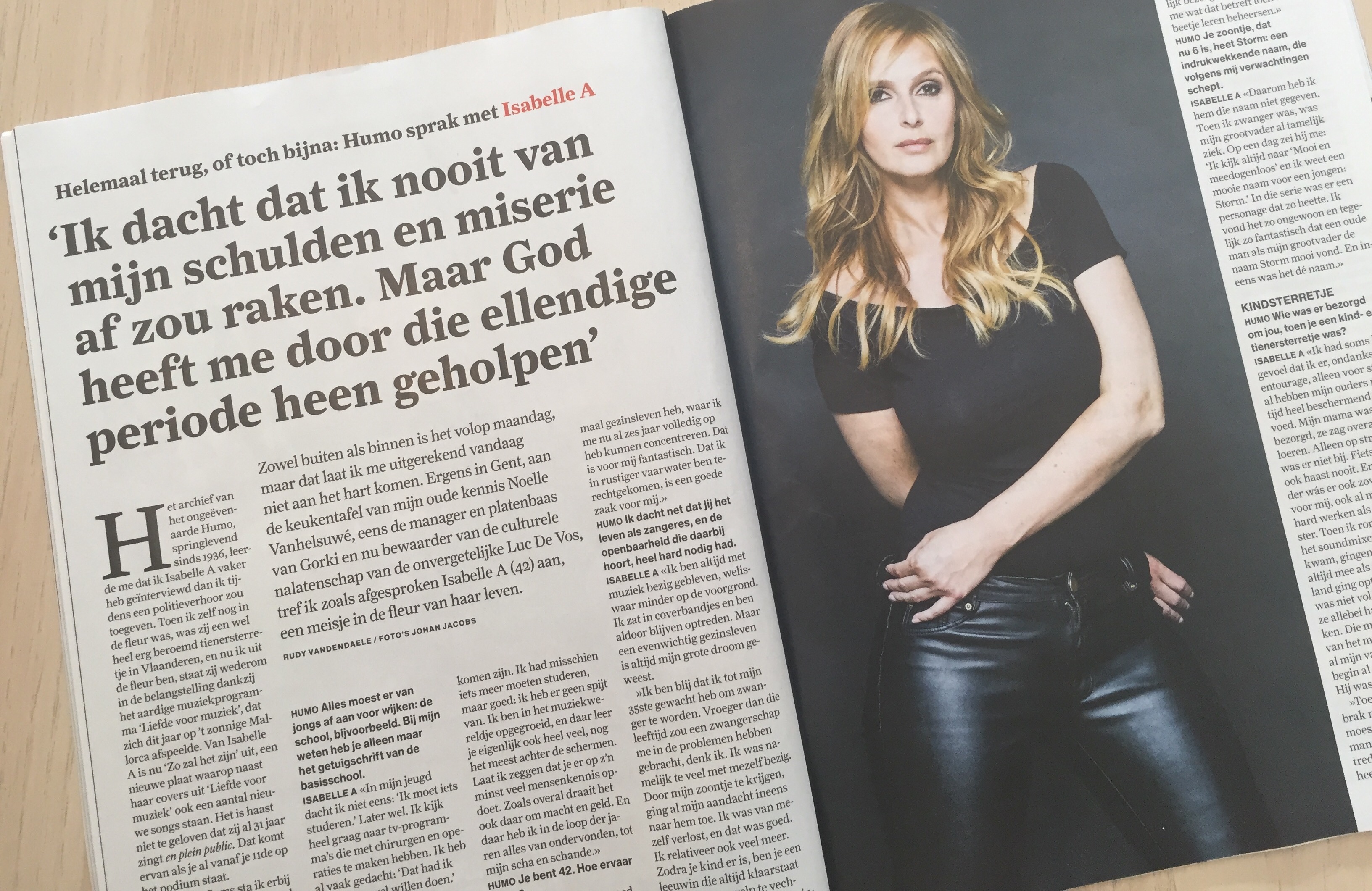 Isabelle A. vertelt in 'Humo' over haar geloof.