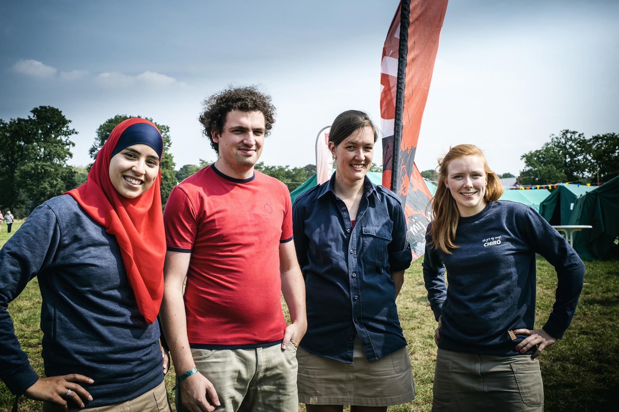 Van links naar rechts: Youssra, Wouter, Sandrien en Tina