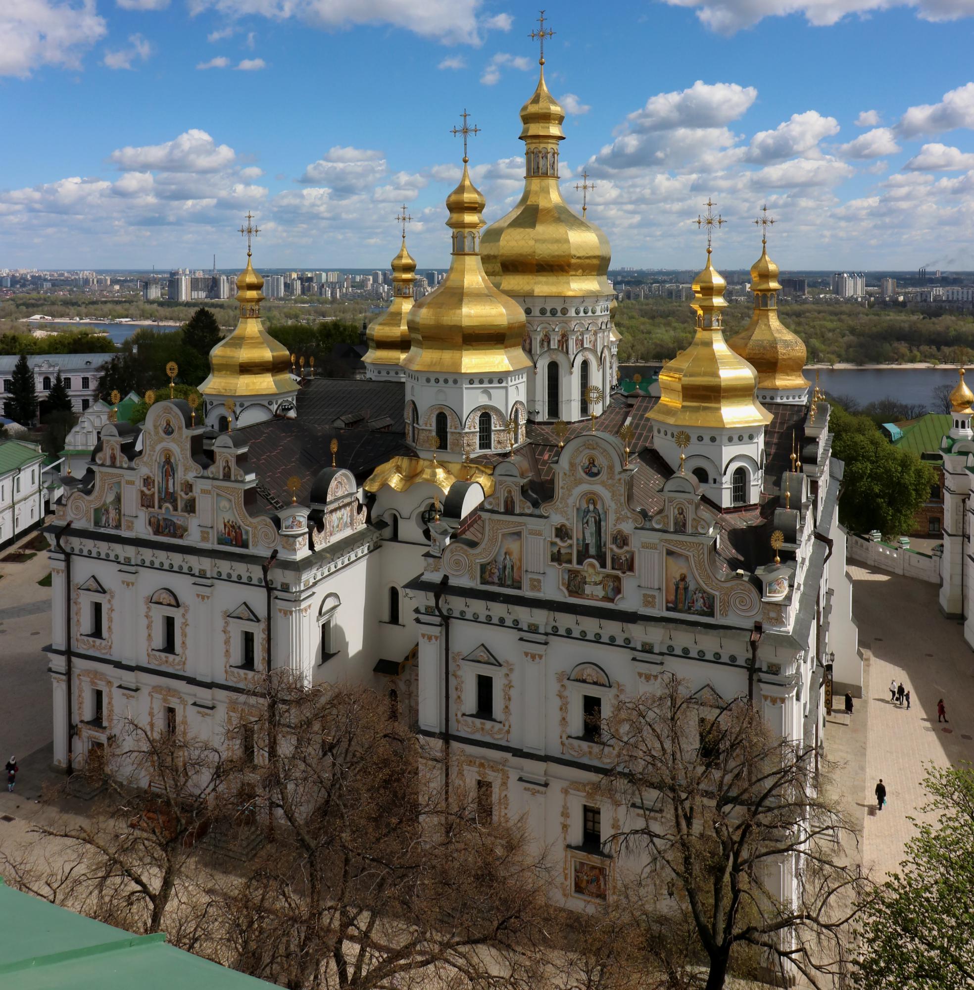 De Hemelvaartkerk van het Lavrovklooster in Kiev