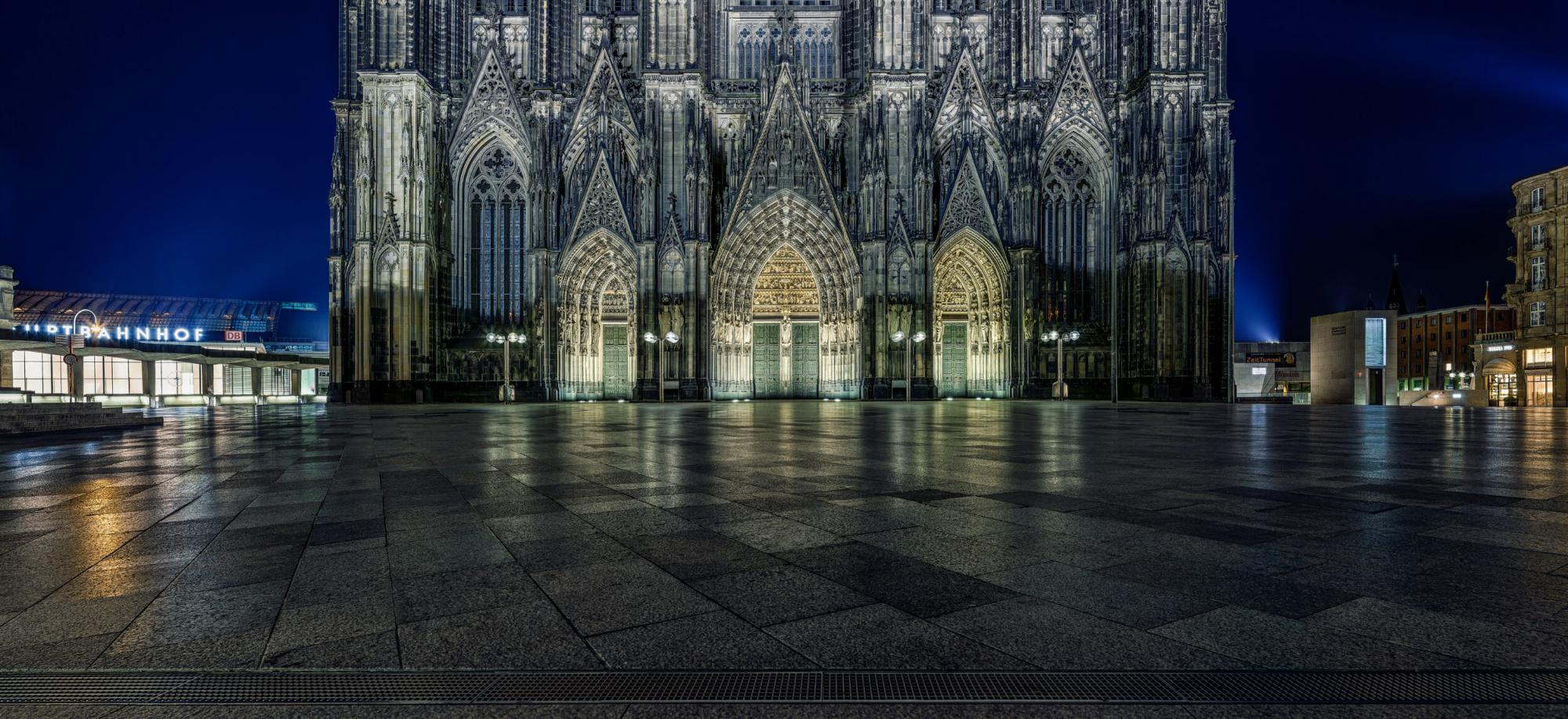 Het voorplein van de Dom in Keulen