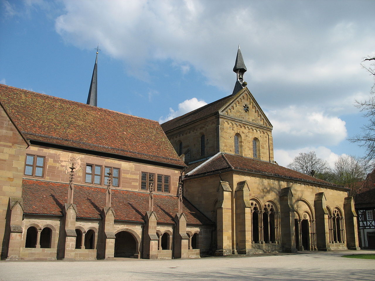 De cisterciënzerabdij van Maulbronn