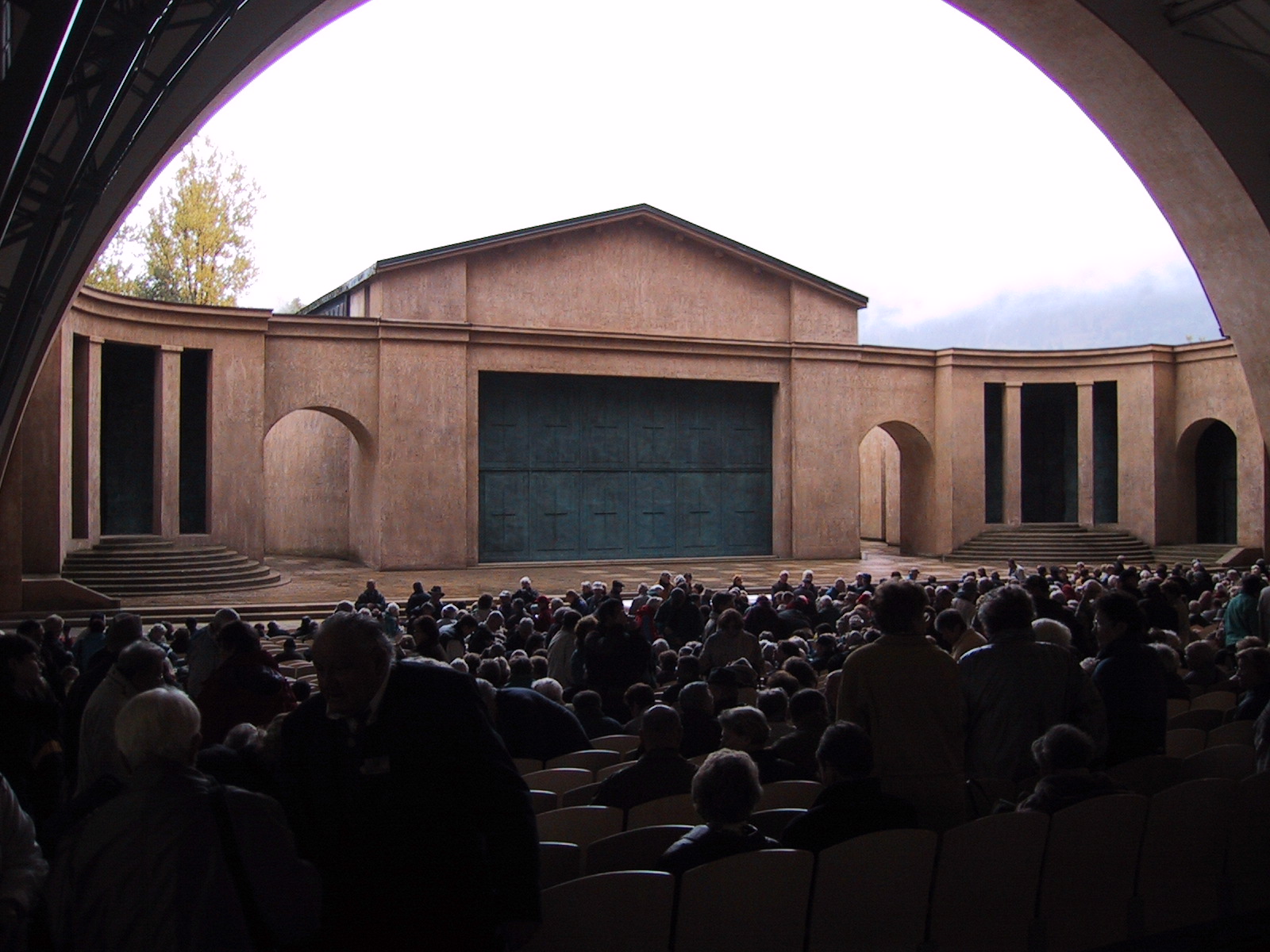 Het podium voor het passiespel in Oberammergau