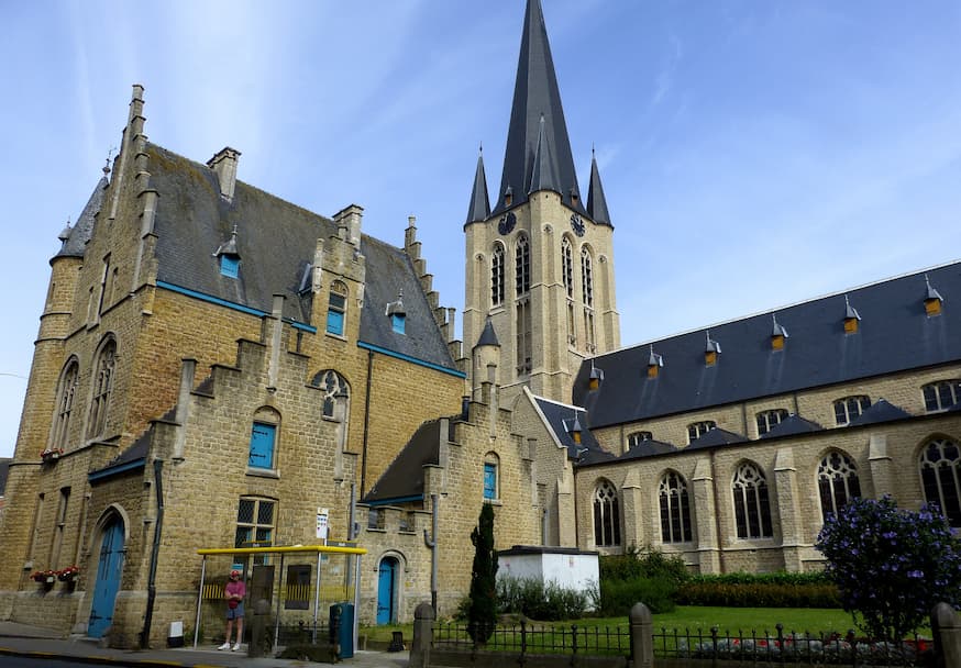 Kerk en raadhuis van Onze-Lieve-Vrouw-Waver