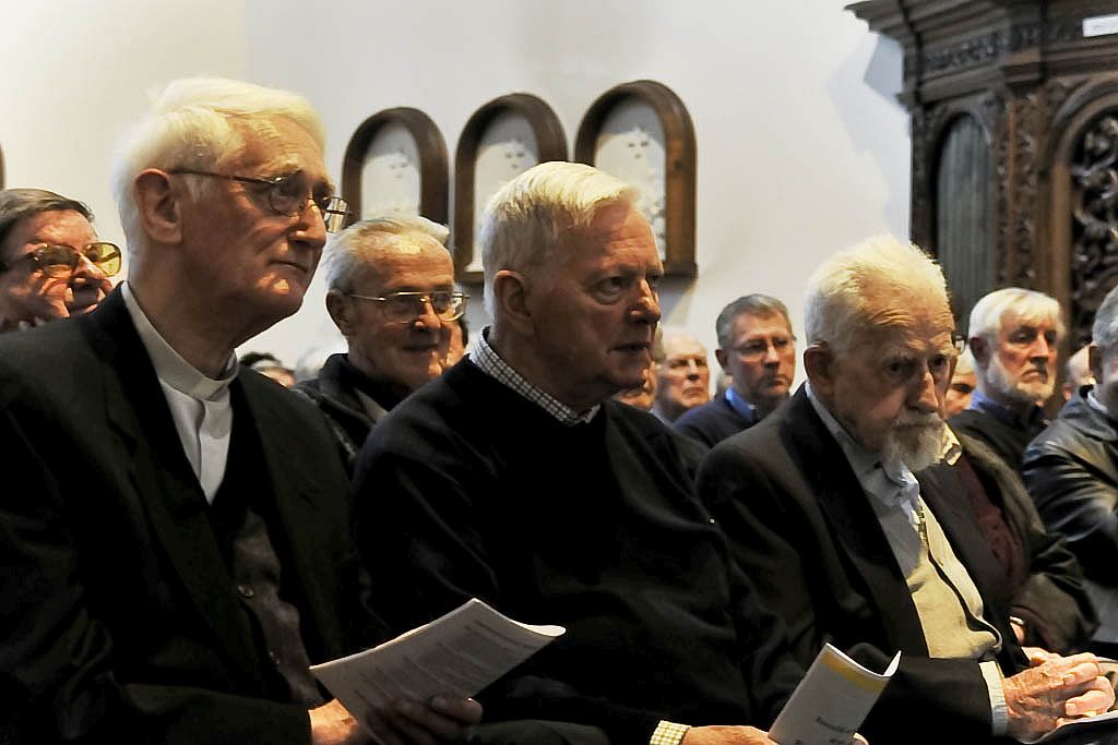 Tijdens een symposium samen met bisschop Paul Van den Berghe en missiebisschop Jan Van Cauwelaert