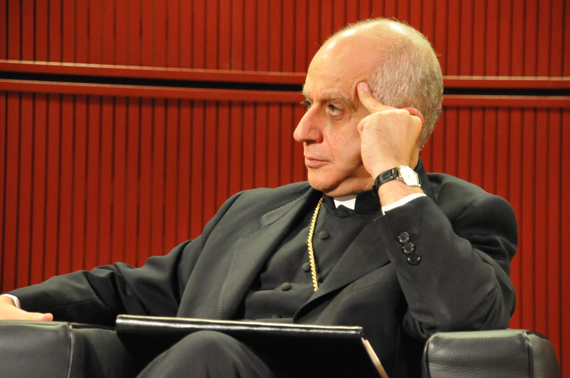 Aartsbisschop Rino Fisichella